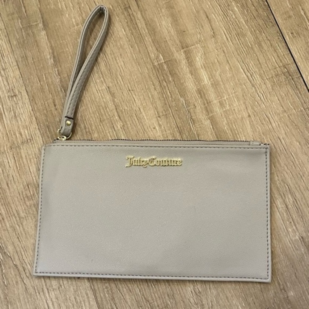 Juicy Couture Silver Wristlet Wallet Zippered Purse NWOT - Picture 5 of 15